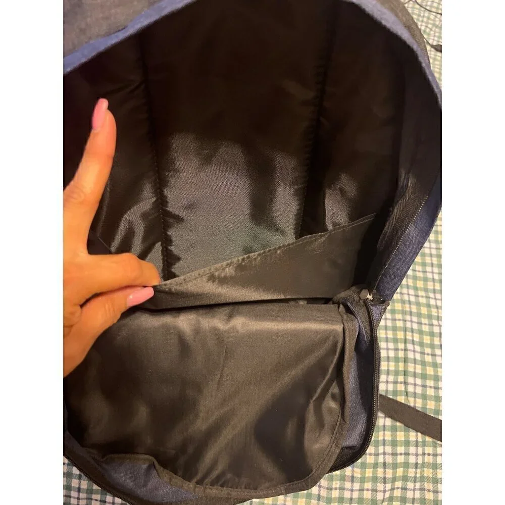 Sherpa Summit Gear Black and Blue Zippered Backpack NWOT 17 1/2 X 12
